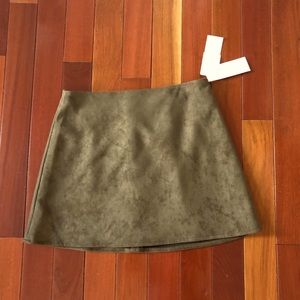 NWT Size 6 French Connection mini skirt